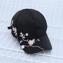 Load image into Gallery viewer, Summer Hats Symmetrical Flower Embroidery Built-in insulation Knitted Hats Femme Baseball Cap Adjustable